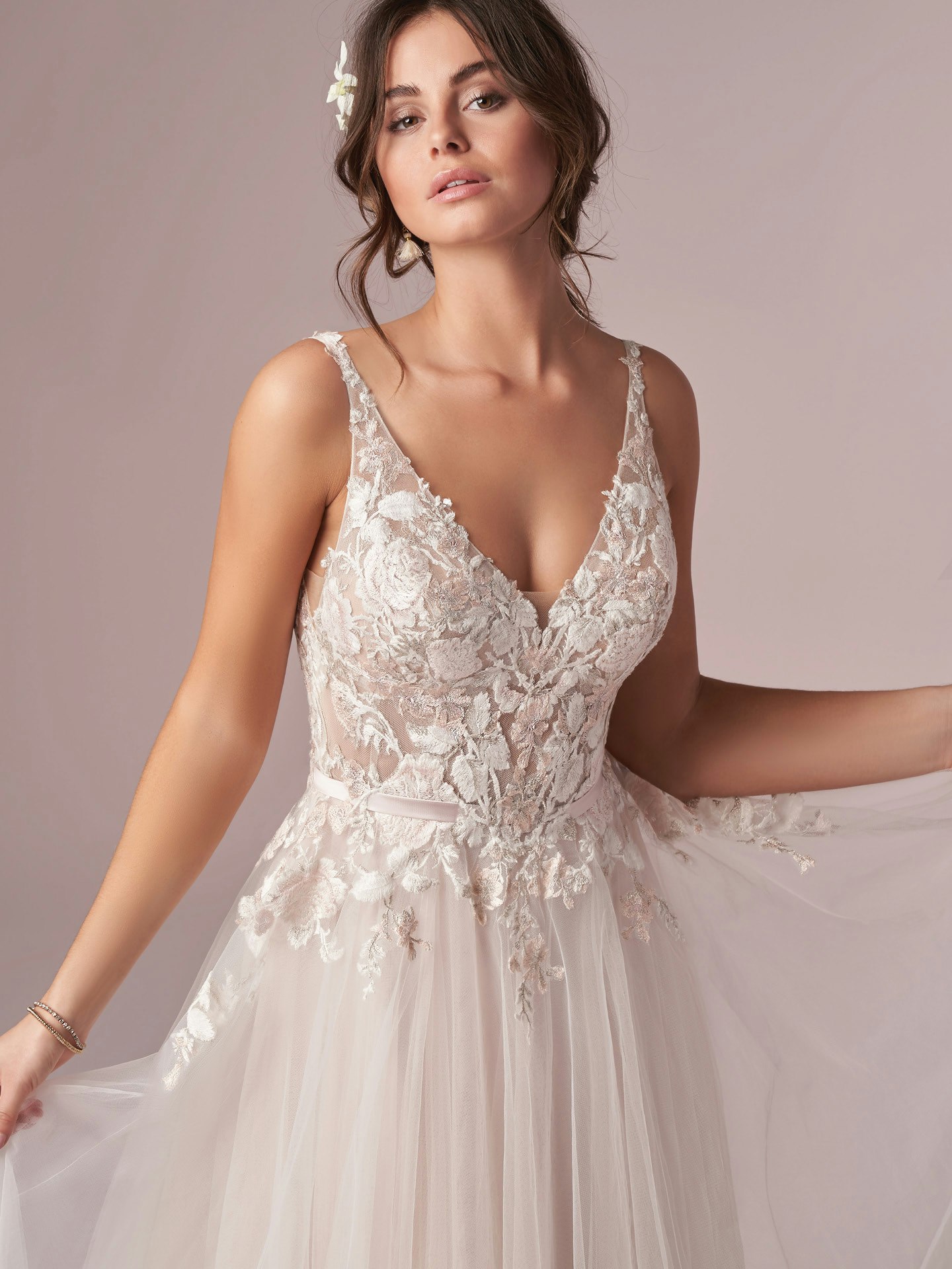 Lace A-line Wedding Dress ...